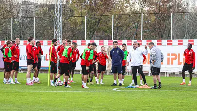 Samsunspor, Galatasaray Deplasmanında 3 Puan Hedefliyor