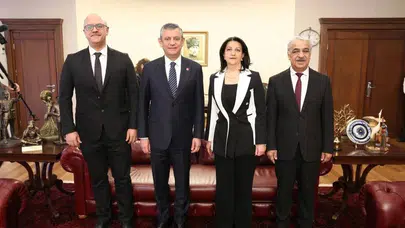 DEM Parti İmralı Heyeti, CHP Genel Başkanı Özgür Özel ile Görüşüyor