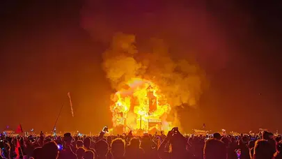 Burning Man Hakkındaki En Büyük Yanılgılar: Gerçek Deneyim Ne Anlatıyor?