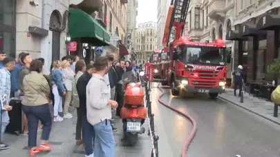 İstanbul Beyoğlu'nda Otelde Yangın: Hasar Meydana Geldi