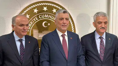 Ticaret Bakanı Ömer Bolat Düzce’de Esnaflarla Buluştu