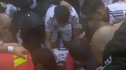 Tarihi Maçtan Sonra Viral Olan Görüntü