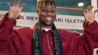 Beşiktaş'ta kalede değişim mi yaşanacak? Vasquez, Ersin'in yerine geçebilir