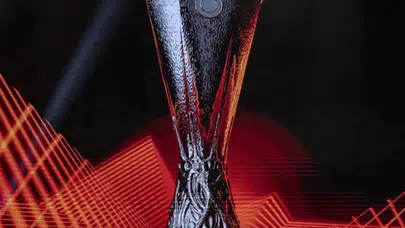 Uefa avrupa ligi son 16 play-off turunda heyecan dorukta mı?