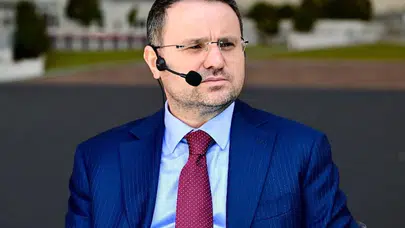 Adalet Bakanlığı'nın yapay zeka hamlesi yargı camiasını ikiye böldü: Barolardan "savunma hakkı" uyarısı