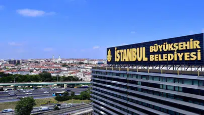İBB soruşturmasında flaş gelişme: Adliye kapısından 7 kişiye tahliye kararı