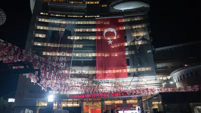 Kılıçdaroğlu'ndan dikkat çeken dönüş: Genel Merkez bayramlaşma törenine kilitlendi