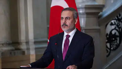 Diplomasi trafiğinde kritik temas: Fidan ve Arakçi hattında önemli görüşme