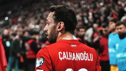 Yıllardır süren meraklı bekleyiş sona erdi: Hakan Çalhanoğlu renklerini açıkladı