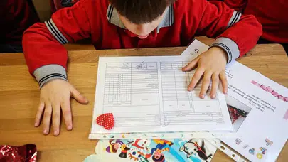 Milyonlarca öğrenci için geri sayım başladı: Karne günü okula gitmeyenlere yaptırım uygulanacak mı?