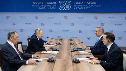 Kazan'da dikkat çeken diplomasi: Putin'den Erdoğan'a özel mesaj