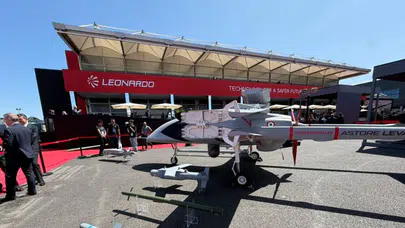 Hava sahasında yeni dönem: KIZILELMA ve M-346 gökyüzünde güçlerini birleştirdi