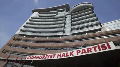 CHP İstanbul’da deprem etkisi: 7 ilçede yönetimler görevden mi alındı?