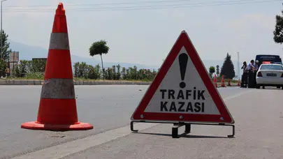 Zonguldak'ta korkunç kaza: Tünel girişinde hurdaya dönen araçta yaşam mücadelesi