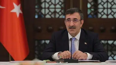 Tahran'da kritik veda: Cevdet Yılmaz, Türkiye'yi temsilen İran'a gidiyor