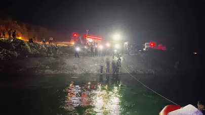 Piknik keyfi kabusa dönüyordu: Fırat Nehri'nde mahsur kalan 26 kişi için seferberlik