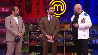 MasterChef yolculuğu kızıştı: Beyaz önlük için stüdyoda nefes kesen düello