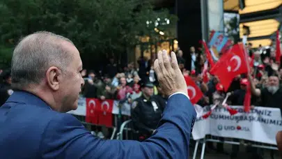 New York'ta Erdoğan'a yoğun ilgi: Türkevi'nde coşkulu karşılama
