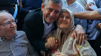 Özgür Özel'den iddialı yol haritası: İktidar için 50+1, Cumhurbaşkanlığı için 60+1