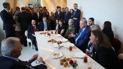 Erdoğan'dan New York'ta sürpriz mola: Türkevi yakınındaki pastanede samimi anlar