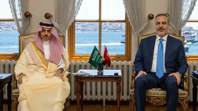 Bakan Fidan'dan Suudi mevkidaşına kritik telefon: Bölgesel gerilim masada