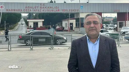CHP'li Sezgin Tanrıkulu, Osman Kavala'yı Ziyaret Etti