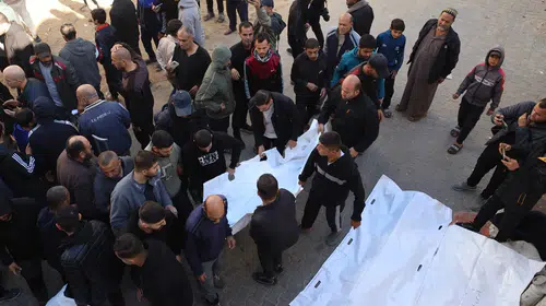 İsrail'in Gazze'ye Saldırılarında Can Kaybı 70 Bin 925'e Yükseldi