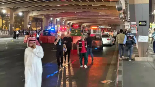 Umre İçin Mekke'ye Giden Türk Kafileye Otobüs Çarptı: Ölü ve Yaralılar Var