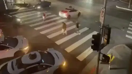 San Francisco'da Elektrik Kesintisi, Otonom Araçları Felç Etti