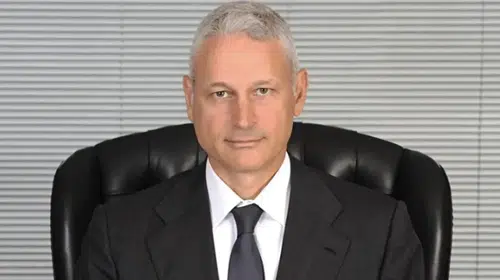 Hasan Akçakayalıoğlu Kimdir? BankPozitif CEO'sunun Biyografisi