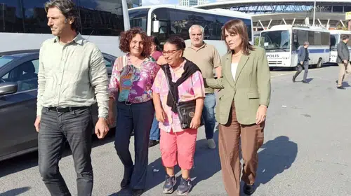DEM Parti Heyeti, CHP İstanbul İl Binası'na Destek Ziyaretinde Bulundu