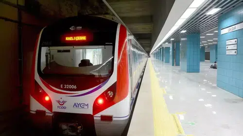 Marmaray'da İntihar Olayı: Yenikapı İstasyonunda Seferler Etkilendi