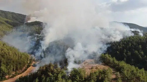 Kastamonu-Karabük Sınırında İkinci Orman Yangını: Alevlere Müdahale Devam Ediyor