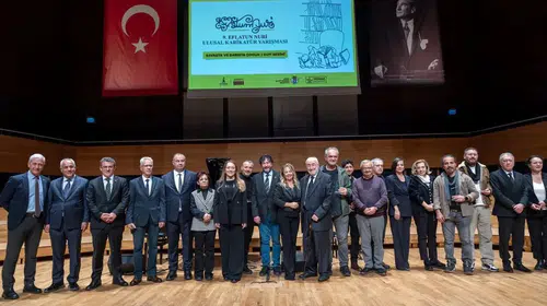 Eflatun Nuri’de Barış ve Özgürlük Vurgusu