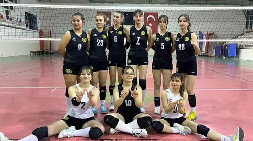 Söğütspor Kadın Voleybol Takımı Bölgesel Lig'de Mücadele Edecek