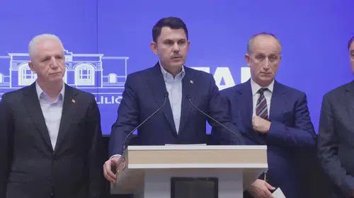 Bakan Kurum'dan İstanbul'daki sel felaketine ilişkin kritik açıklamalar: 3 bin 57 kişi tahliye edildi