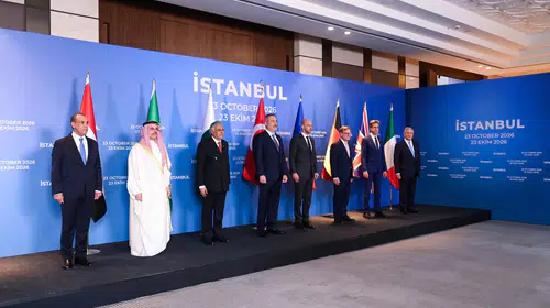 İstanbul'da kritik zirve: Bölgesel istikrar için R4 ve E3 ülkeleri bir araya geldi