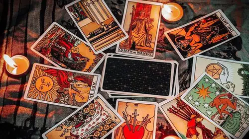 21 Ekim Tarot Rehberi: Haftanın ortasında sizi neler bekliyor?