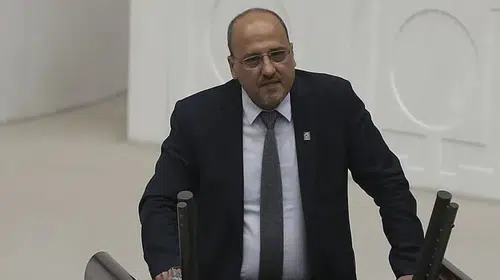 Ahmet Şık'tan sağlık haberi: Eskişehir'de hastaneye kaldırıldı