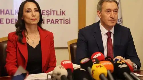Dem Parti İsim Değişikliği Hakkında Asılsız İddialar Ortaya Atıldı mı?