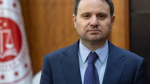 Adalet Bakanı Gürlek'ten suç örgütlerine net mesaj: İhanet şebekelerine nefes aldırmayacağız