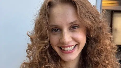 Ünlü oyuncu Ahsen Eroğlu'ndan ilk açıklama: Adliye çıkışında sessizliğini korudu