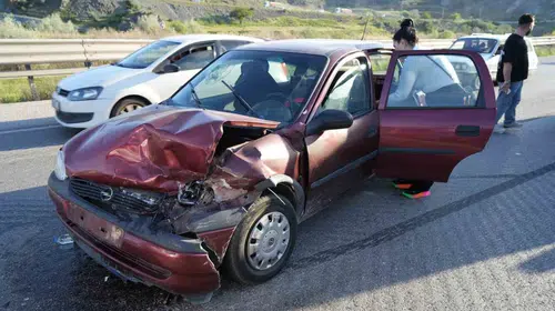 Kırıkkale'de korkutan kaza: Ankara yolunda trafik felç oldu