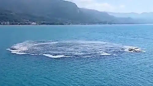 Kastamonu kıyılarında korkutan anlar: Denizin ortasında patlama ve yoğun koku paniğe yol açtı