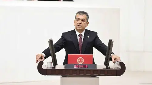 Kovancılar'da sel suları yolu kesti: Milletvekili Keleş’ten acil durum açıklaması