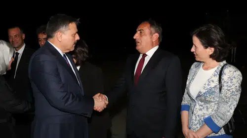 Ada'ya kritik ziyaret: Bakan Çiftçi Lefkoşa'da temaslarına başlıyor