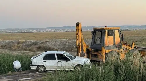 Tarım işçilerinin acı günü: Dönüş yolunda araç dereye uçtu, 3 evlat can verdi