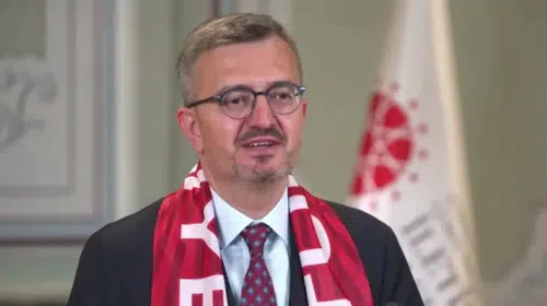 Ay-yıldızlılara en üst düzeyden tam destek: 86 milyonun duaları sizinle