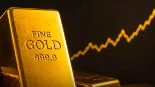 Altın yatırımcısı gözünü dev bankaların raporlarına çevirdi: İbre uzun vadede yukarıyı gösteriyor