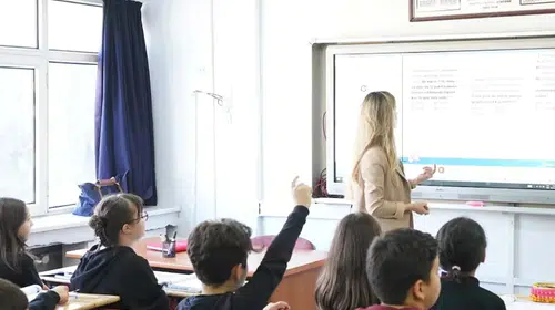 Öğretmenlerin beklediği yer değiştirme takvimi açıklandı: İşte kritik tarihler
